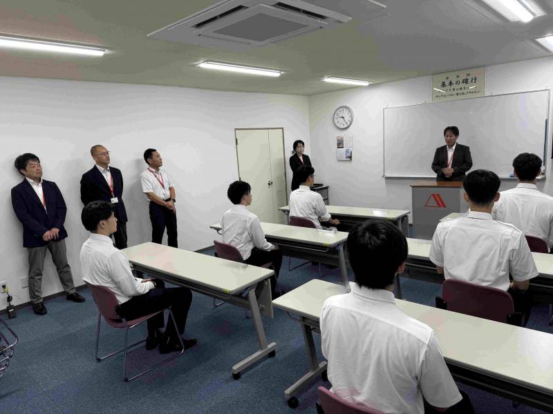 AHC（日米一貫）課程15期生 入校式を実施いたしました。